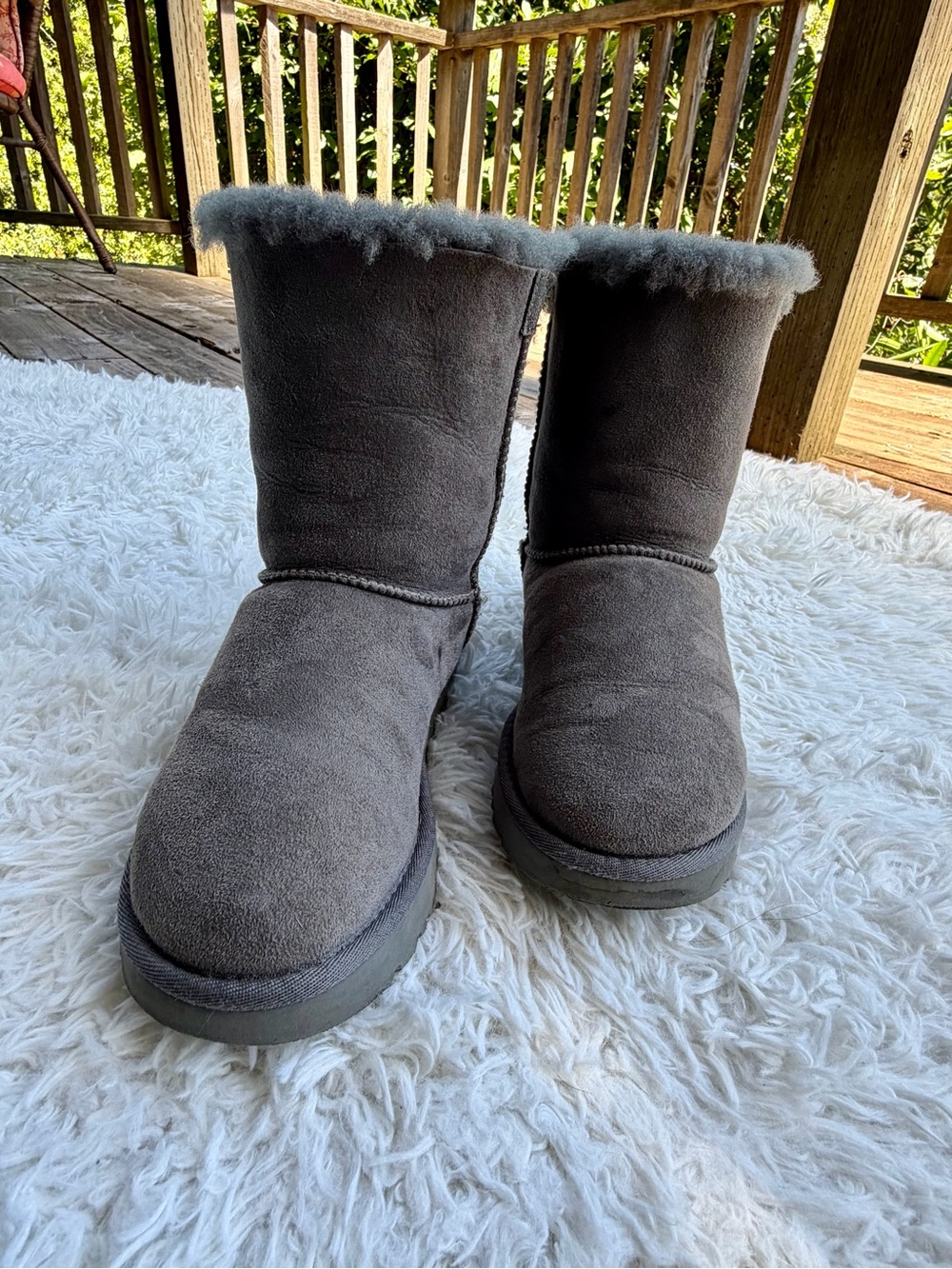 UGG Women’s Bailey Bow II Suede Boots - Gray Women’s Size 5